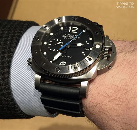 panerai submersible flyback price